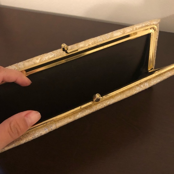 Vintage Clutch - Picture 3 of 3